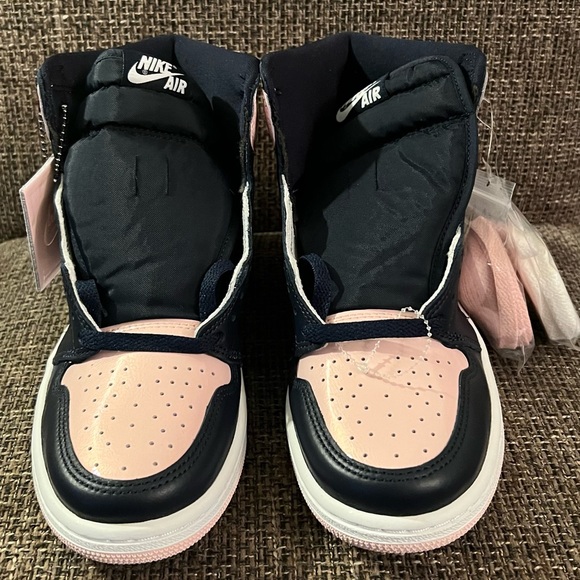 JORDAN 1 RETRO HIGH OG - Picture 2 of 11